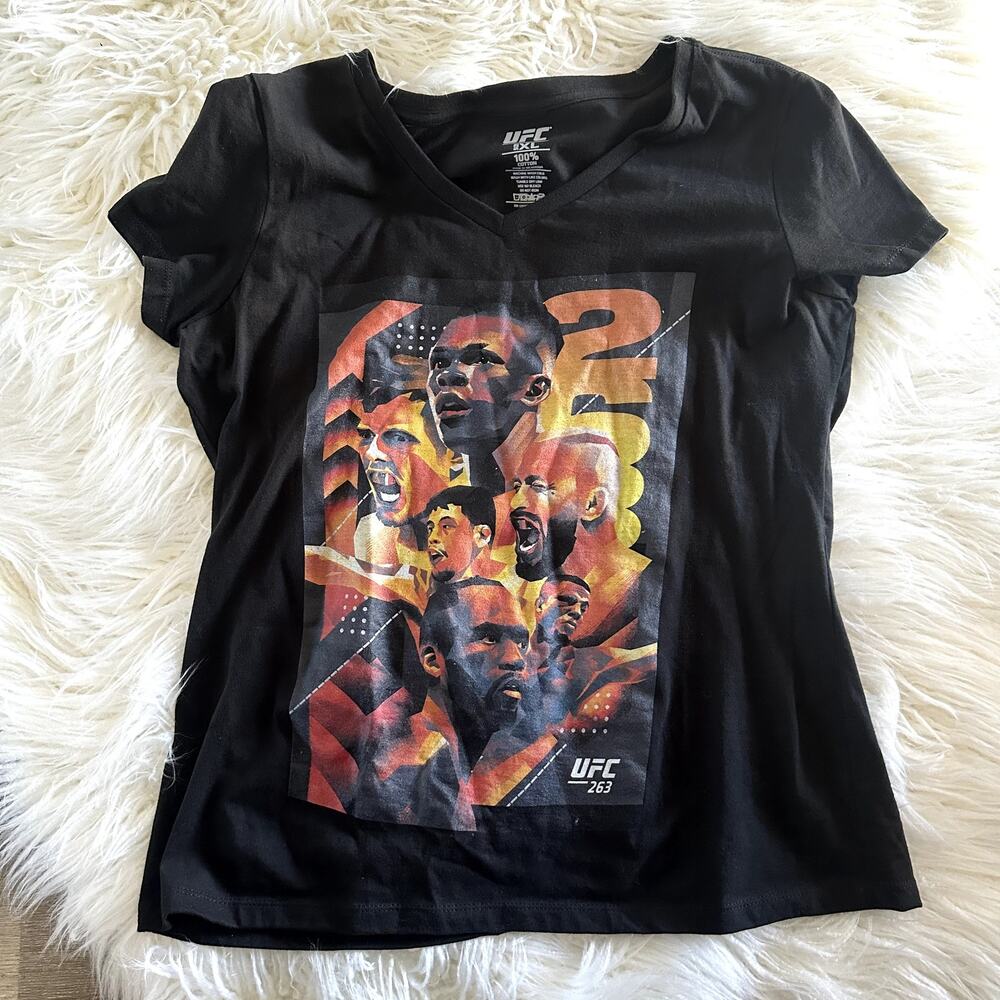 Women's UFC 263 Fight Shirt Size XL Israel Adesanya Nate Diaz Leon Edwards